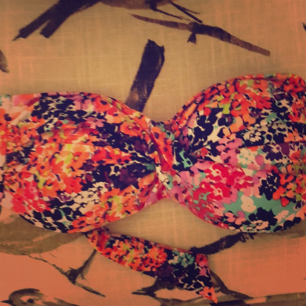 Floral bikini top.